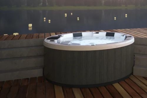 R200 (5 personnes) – Spas à la carte